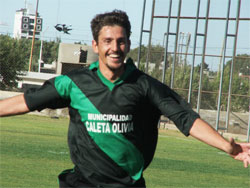 Ariel Gertge, la carta de Gol de Estrella Norte